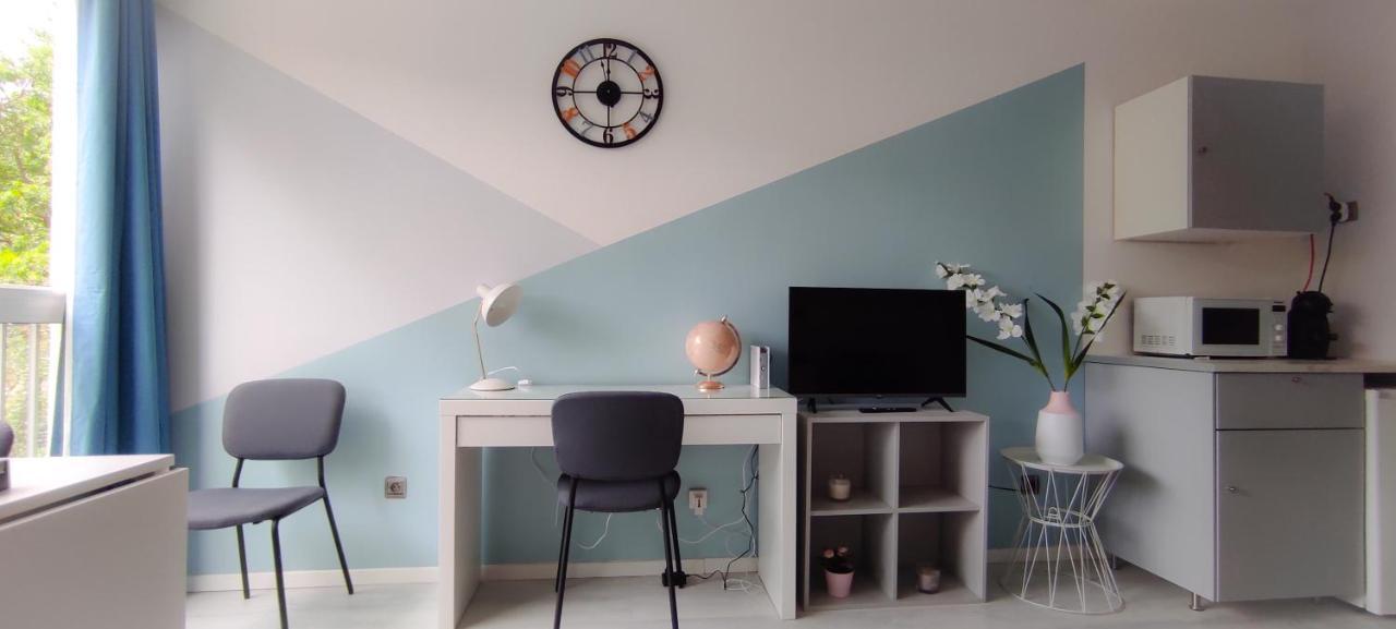 Studio 26m2 centre ville rénové avec parking privé La Grande Motte Extérieur photo