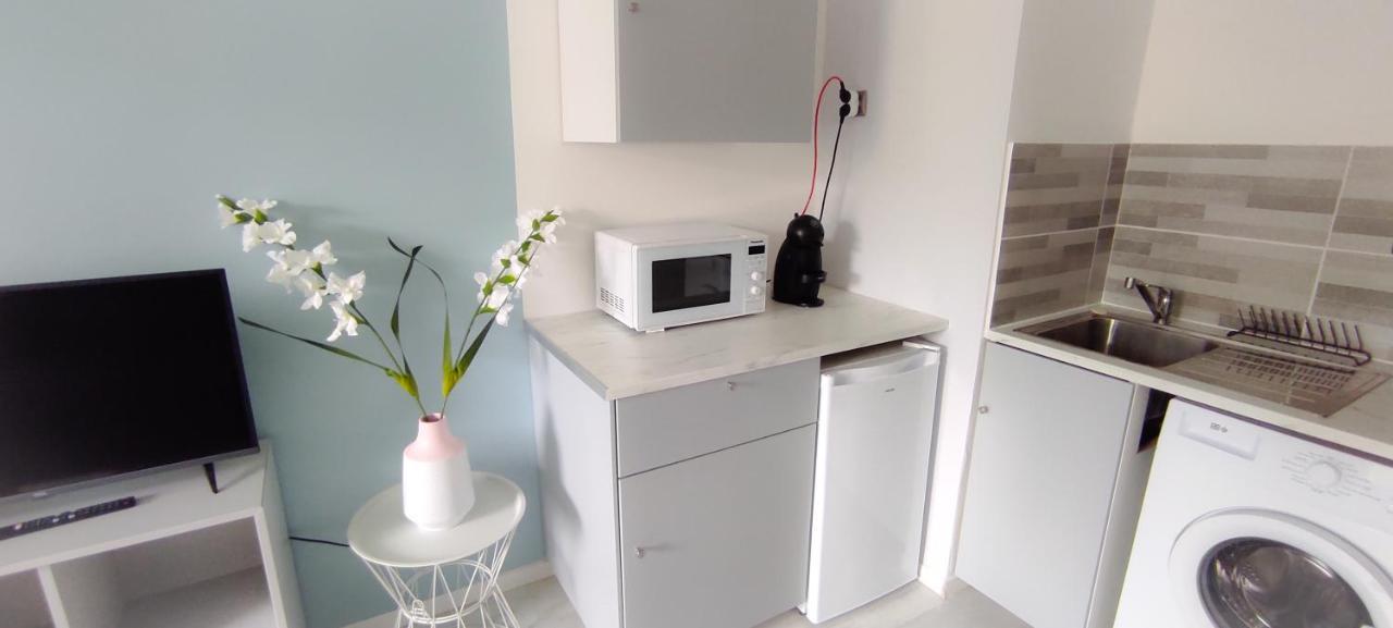 Studio 26m2 centre ville rénové avec parking privé La Grande Motte Extérieur photo