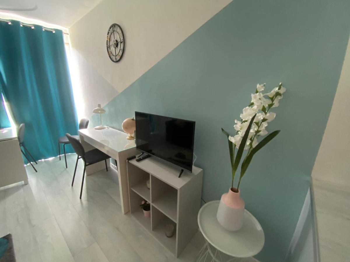Studio 26m2 centre ville rénové avec parking privé La Grande Motte Extérieur photo